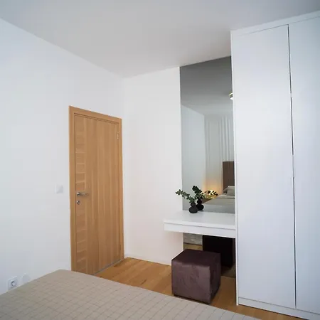 דירה Riverland - Luxury