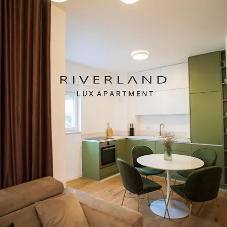 Riverland - Luxury
