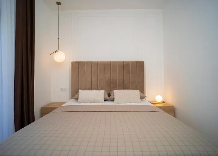 Riverland - Luxury 아파트 *