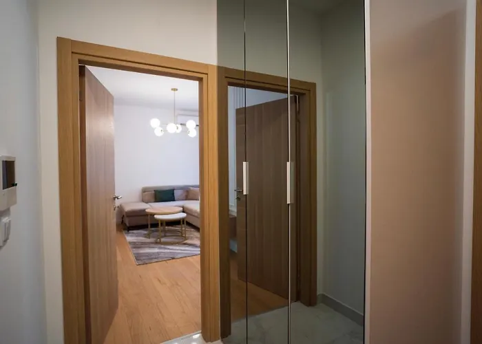 Riverland - Luxury 모스타르